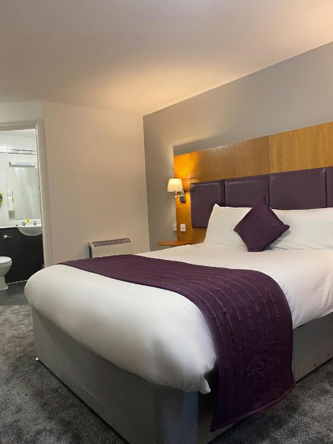 Purple Roomz Preston South Exterior photo