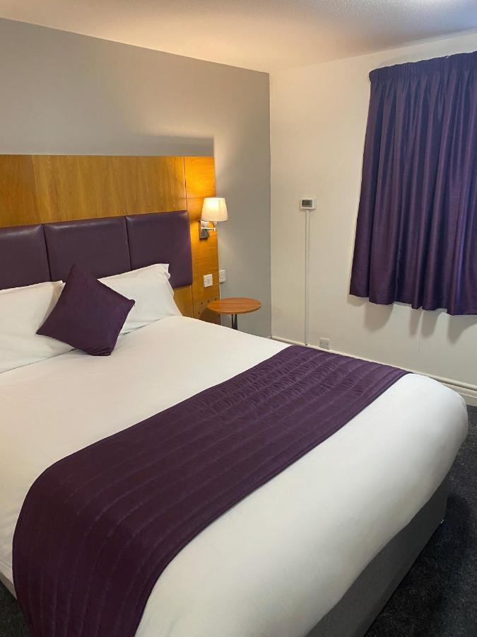 Purple Roomz Preston South Exterior photo